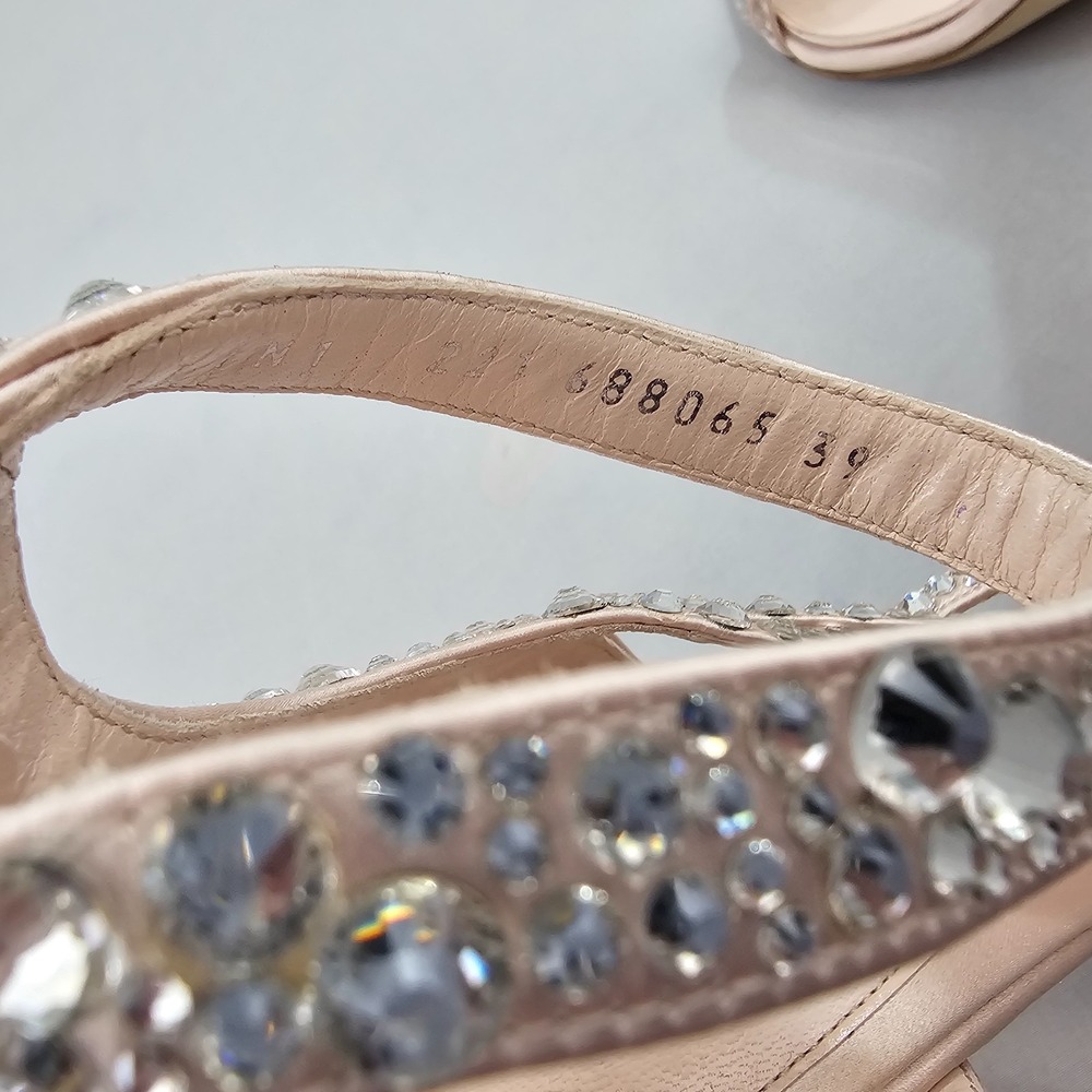 Alexander McQueen Pink Crystal Satin Strappy Heels EU 39 US 8.5 688065 Italy - Picture 16 of 16